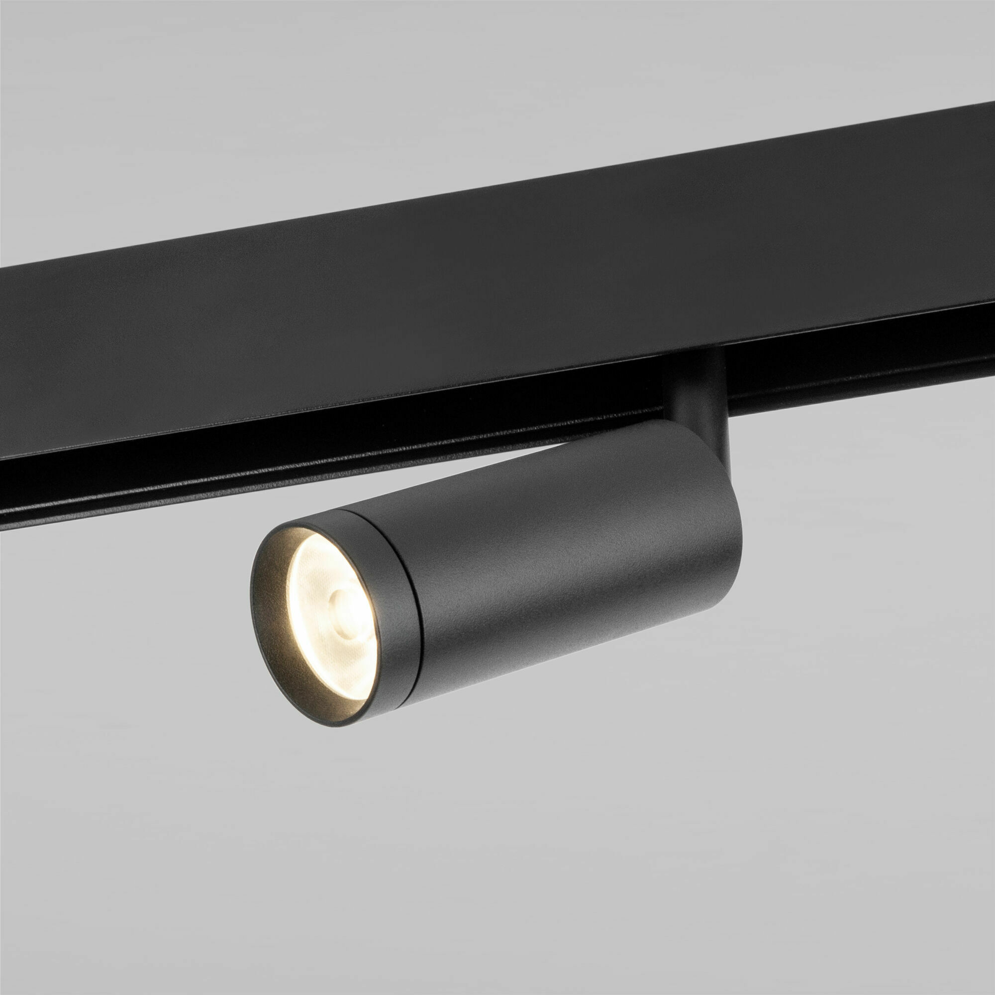 Изображение товара R07 Трековый поворотный светильник 8W 4200K Porte черный 85507/01 Slim Magnetic Elektrostandard