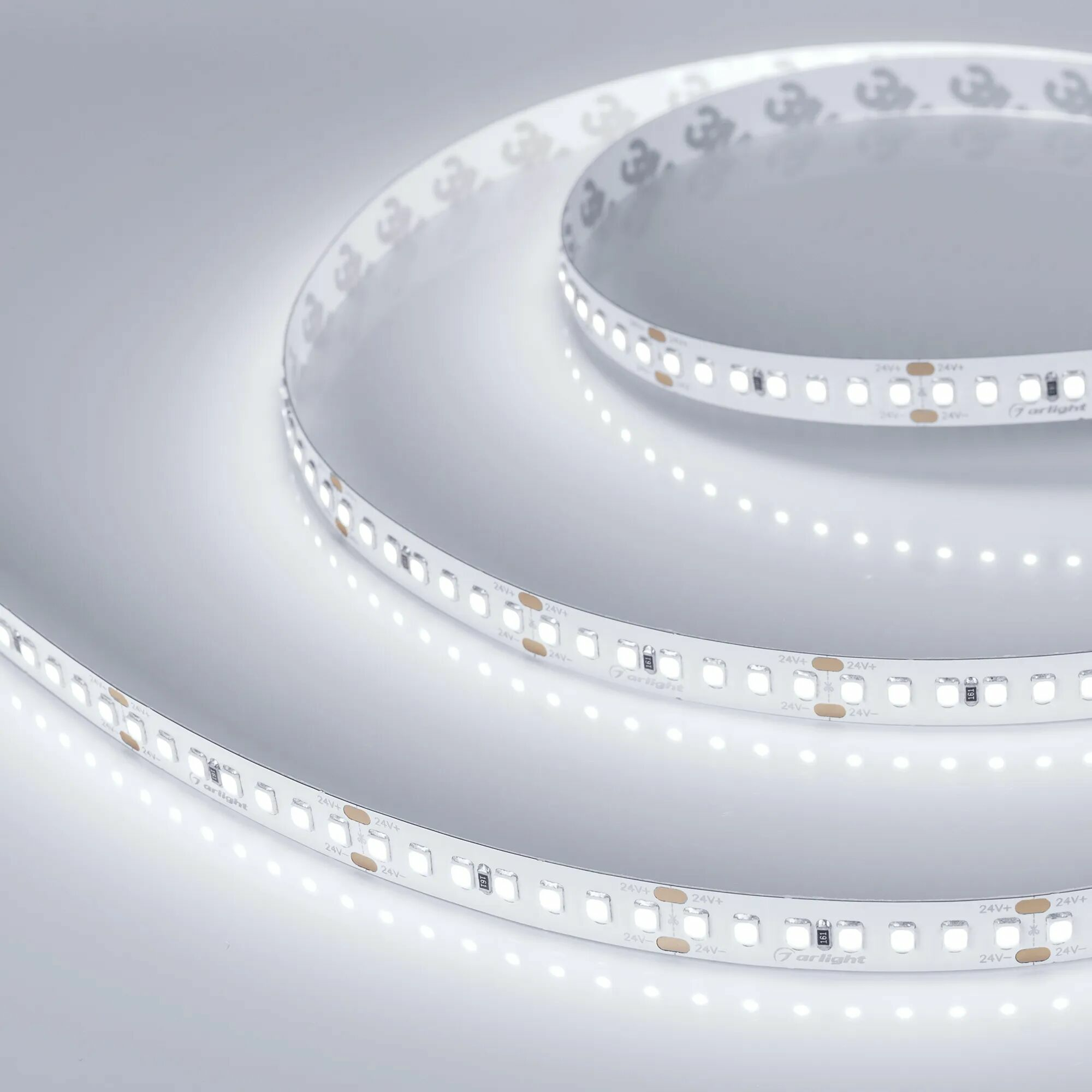 Изображение товара Светодиодная лента RT-A168-10mm 24V White6000 (17 W/m, IP20, 2835, 5m) (Arlight, Открытый) 019093(2)